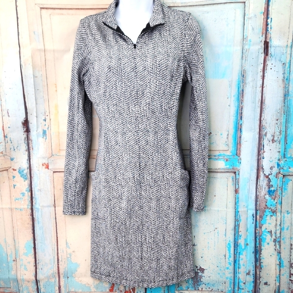 Athleta Gray Long Sleeve Dress - Picture 2 of 9